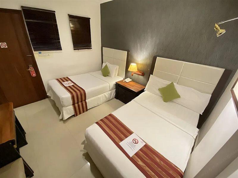 City Centre Hotel Phnom Penh Dış mekan fotoğraf