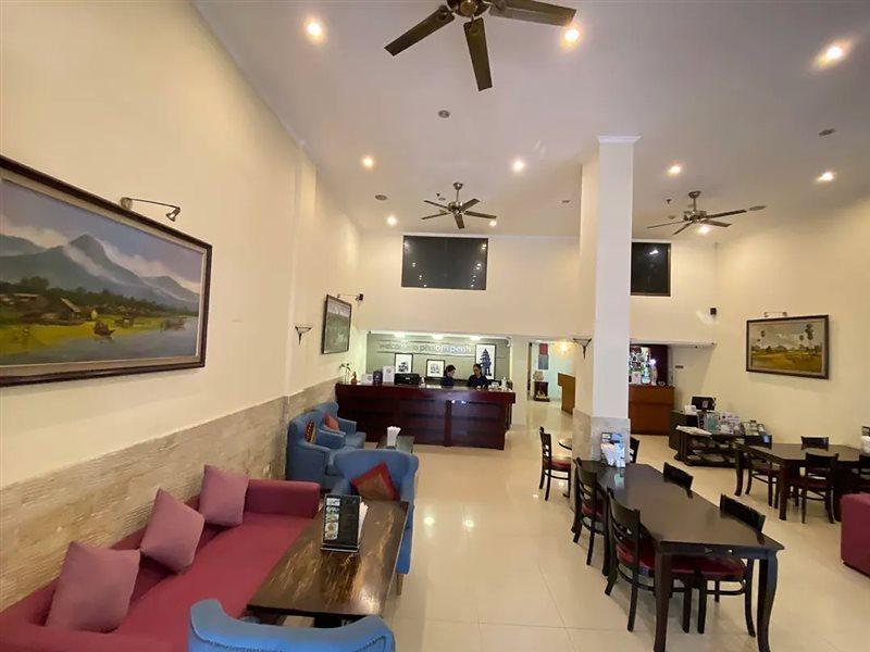 City Centre Hotel Phnom Penh Dış mekan fotoğraf