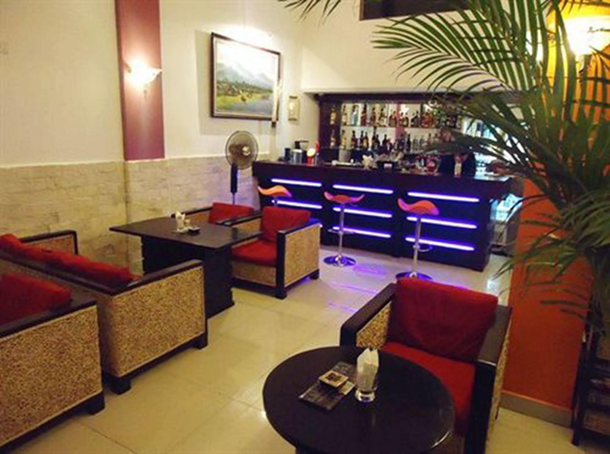 City Centre Hotel Phnom Penh Dış mekan fotoğraf